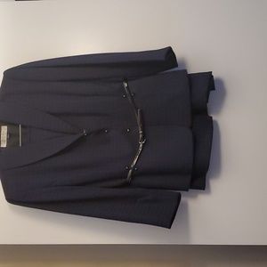 Navy blue 2 piece suit